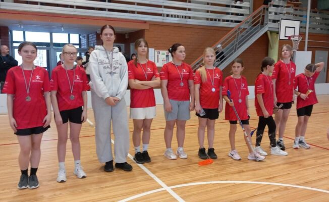 Florbola sacensības Vidrižos